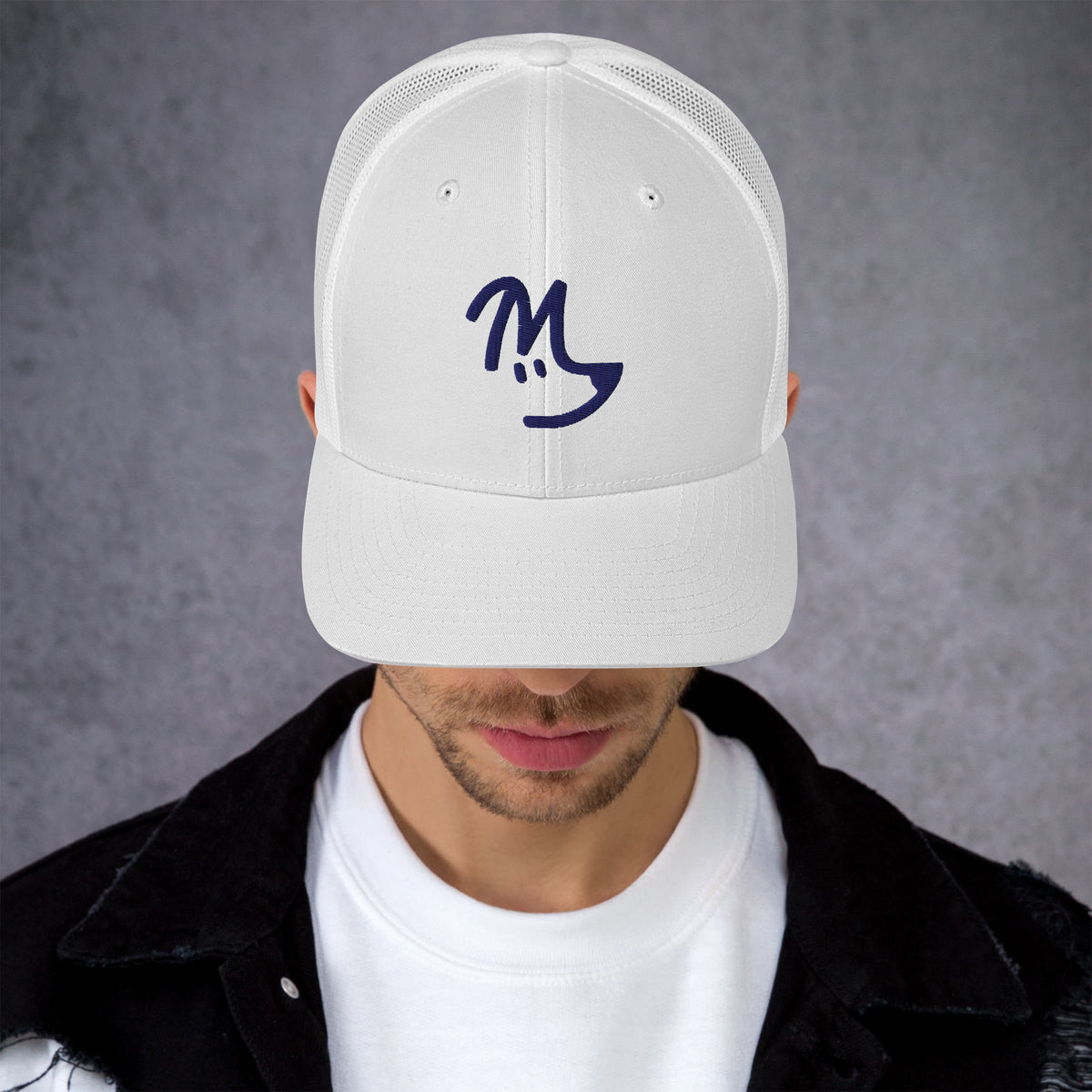M-Dog Trucker in white, front